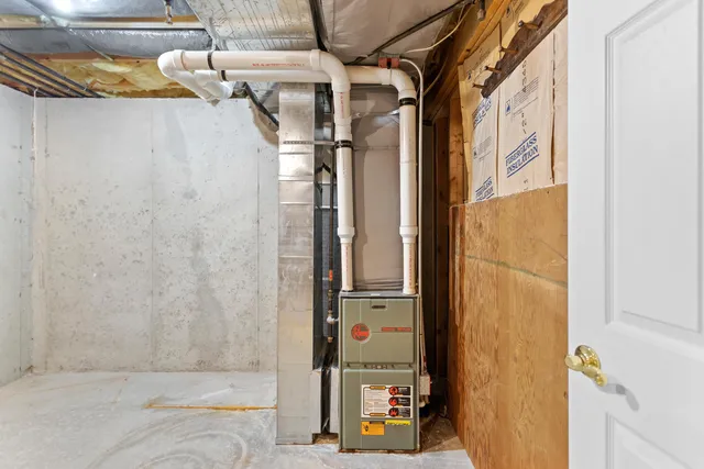 $299,900 | 7 Suffolk Court, Bedford, NH 03110