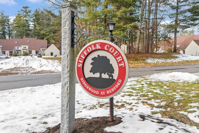 $299,900 | 7 Suffolk Court, Bedford, NH 03110