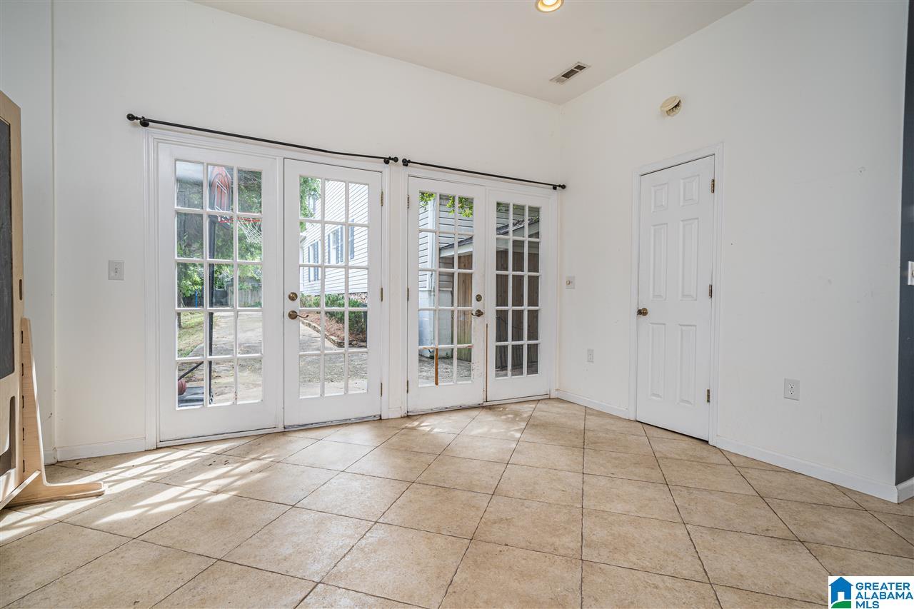 1608 Oxmoor Road Birmingham, AL 35209 - Photo 34 of 38