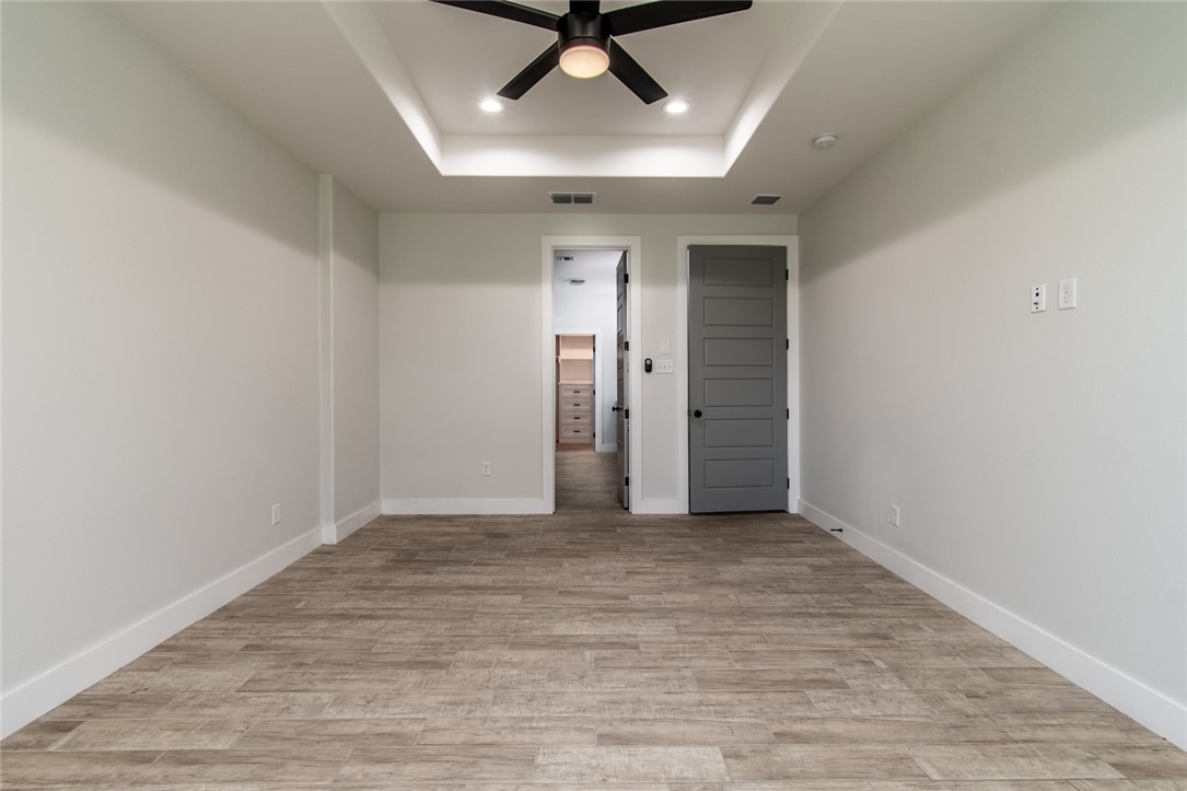 4801 Del Paseo Street Corpus Christi, TX 78411 - Photo 14 of 36 wooden floor in an empty room