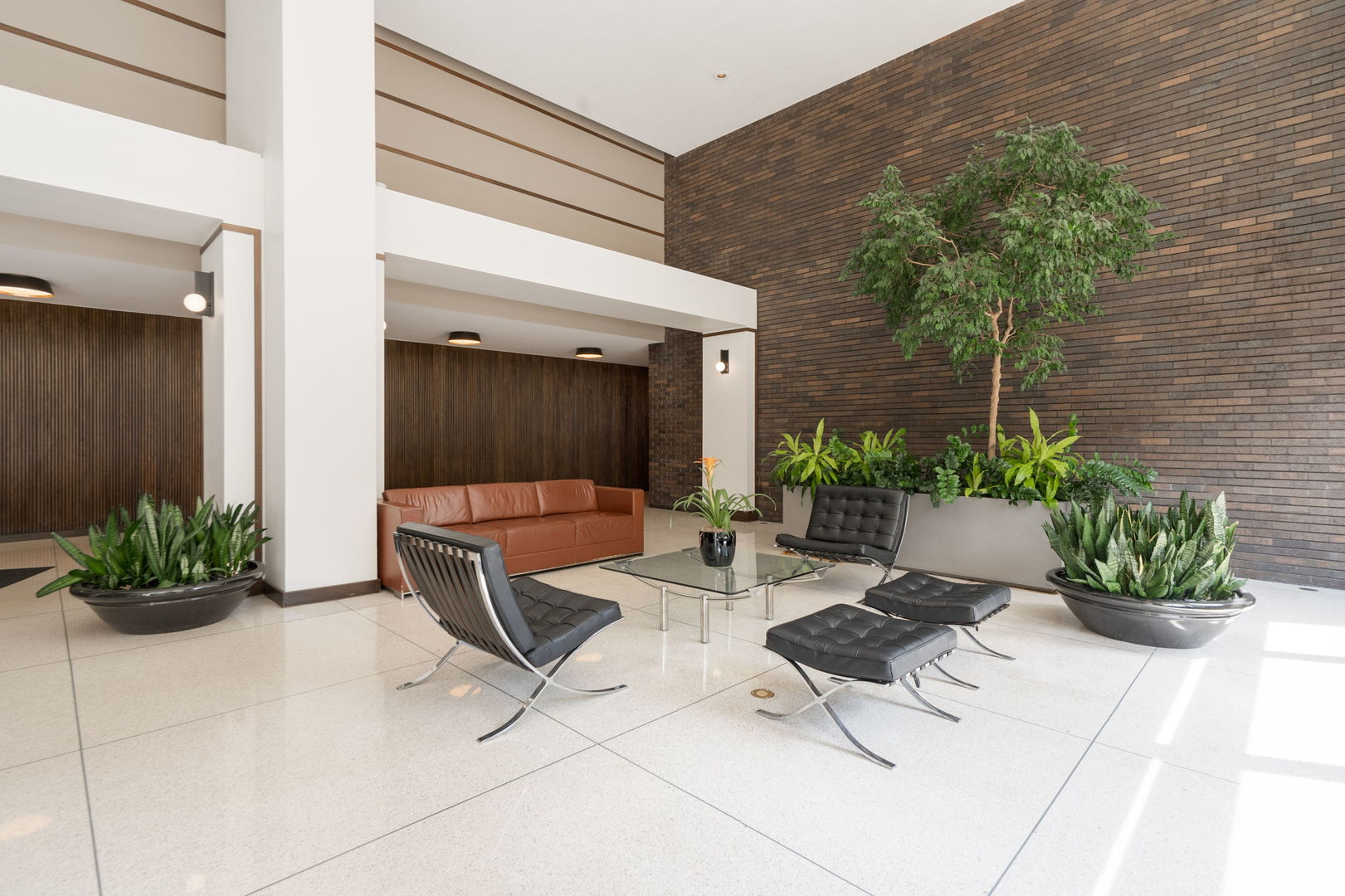 5455 North Sheridan Road, Unit 1606 Chicago, IL 60640 - Photo 2 of 26