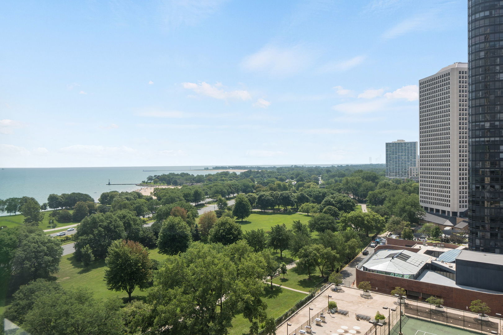 5455 North Sheridan Road, Unit 1606 Chicago, IL 60640 - Photo 21 of 26