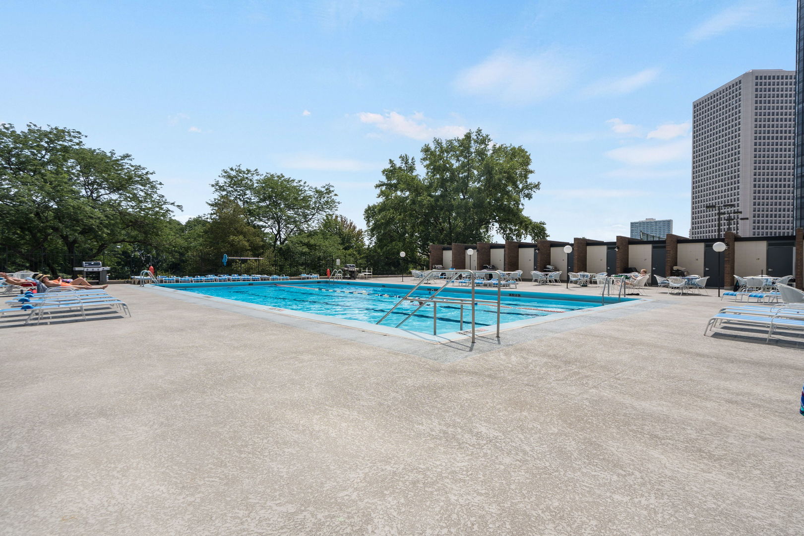 5455 North Sheridan Road, Unit 1606 Chicago, IL 60640 - Photo 23 of 26