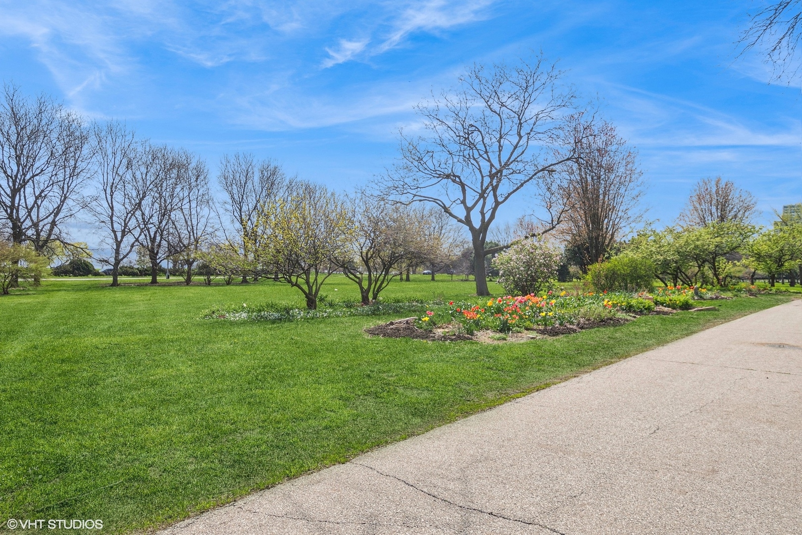 5455 North Sheridan Road, Unit 1606 Chicago, IL 60640 - Photo 25 of 26