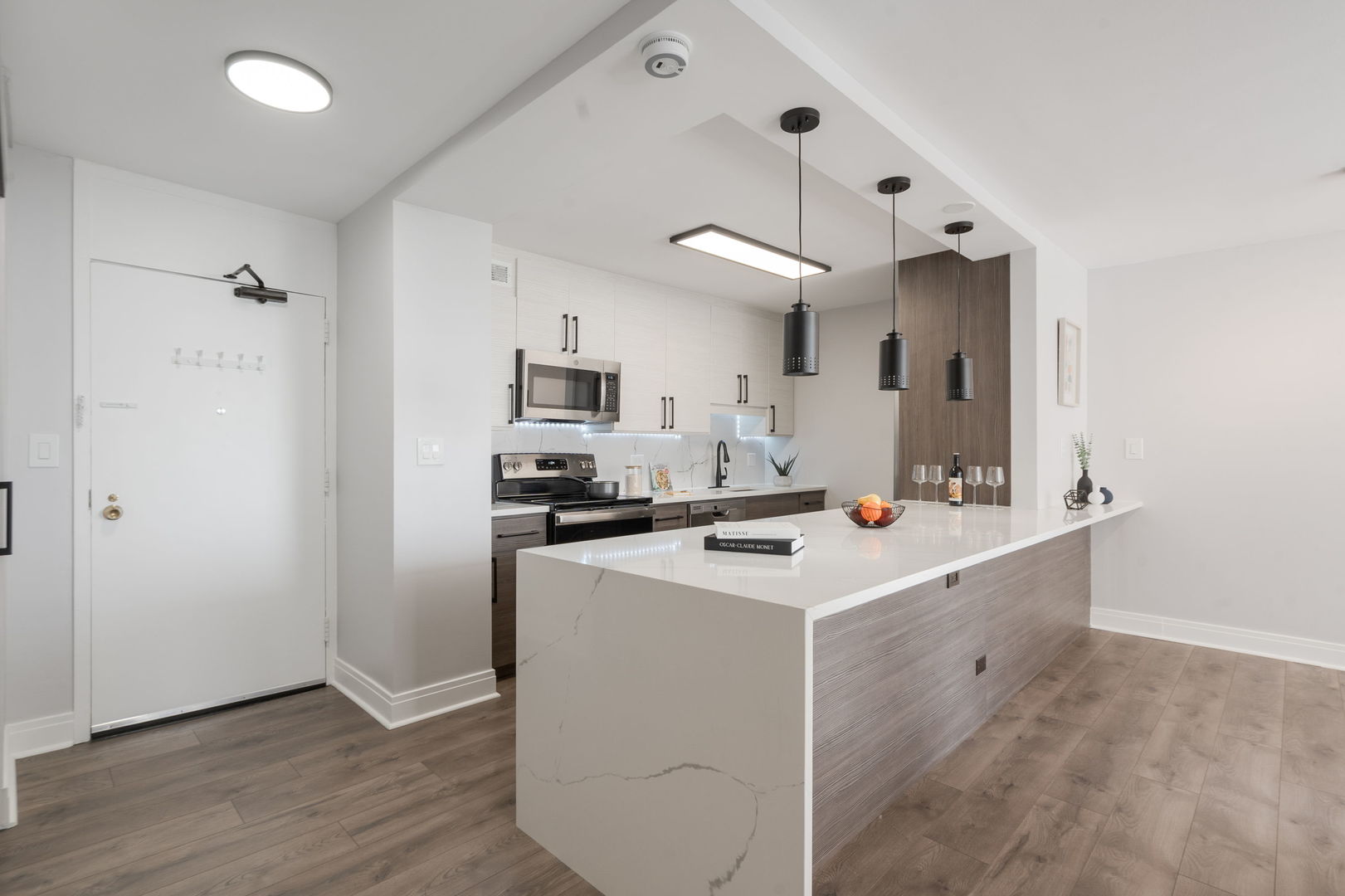 5455 North Sheridan Road, Unit 1606 Chicago, IL 60640 - Photo 8 of 26