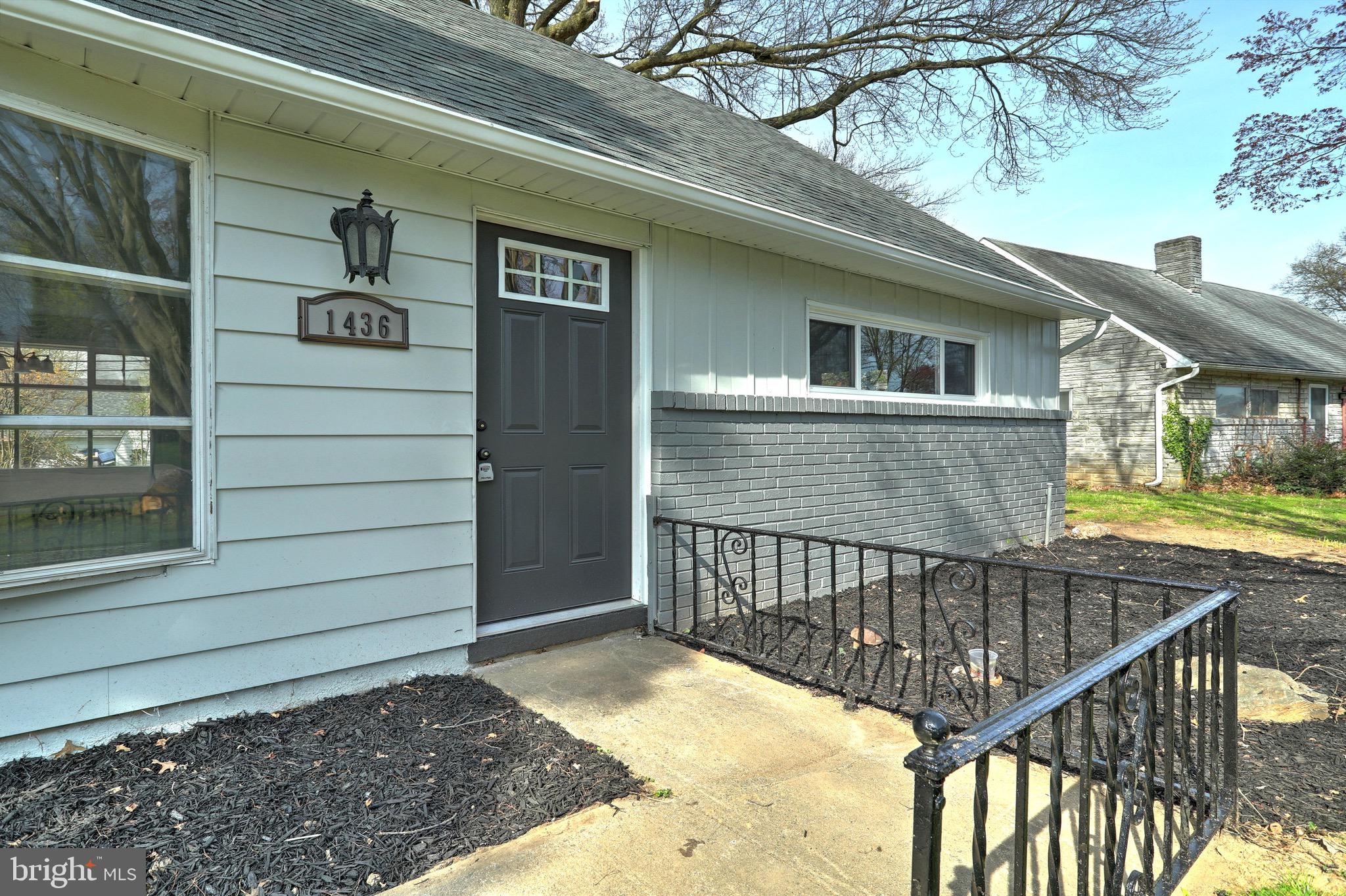 1436 Wogan Road York, PA 17404 - Photo 3 of 39