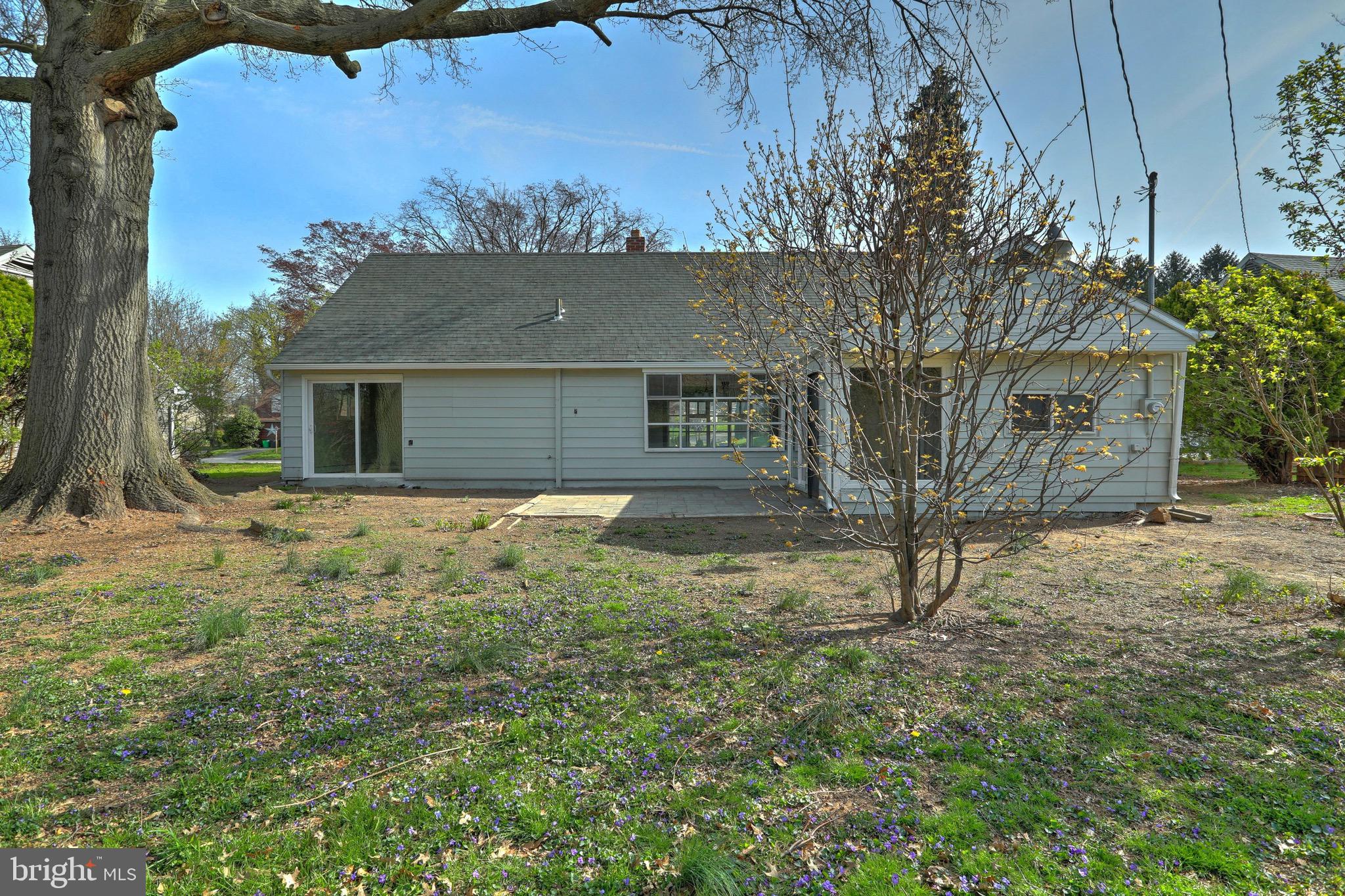 1436 Wogan Road York, PA 17404 - Photo 9 of 39