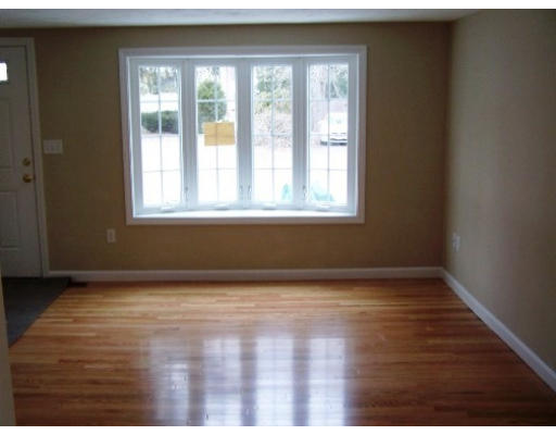 16 Scannell Road Randolph, MA 02368 - Photo 7 of 9 Gallery Image 7