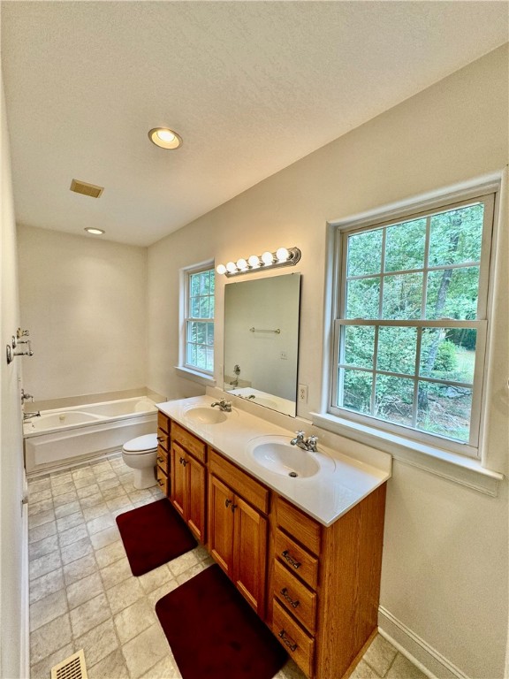 169 Warbranch Road Central, SC 29630 - Photo 10 of 23 Master Bath