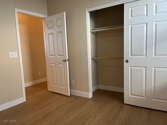 $1,780 | 7078 Glacier River Avenue, Las Vegas, NV 89113