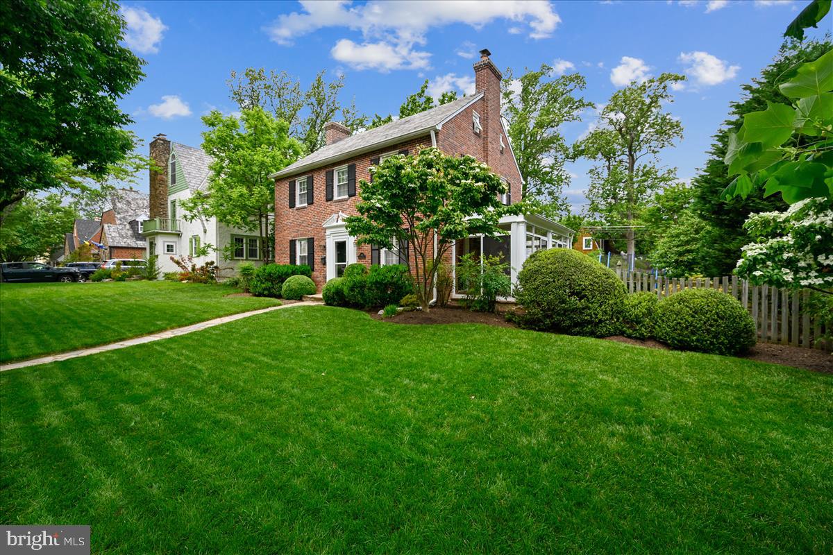 830 Kingston Road Baltimore, MD 21212 - Photo 2 of 35