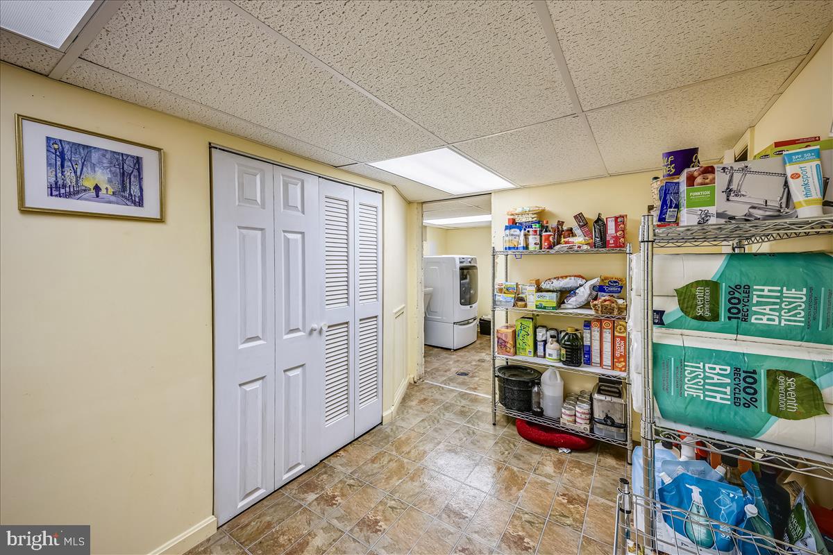 830 Kingston Road Baltimore, MD 21212 - Photo 23 of 35