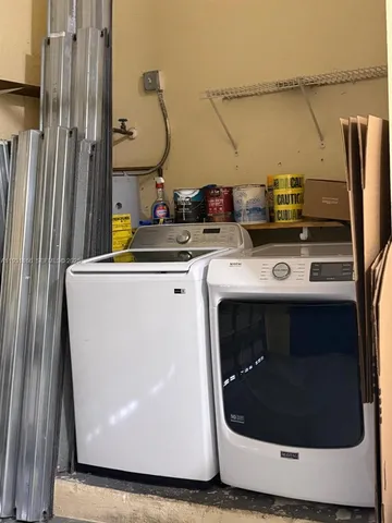 a view of a backyard with pathway