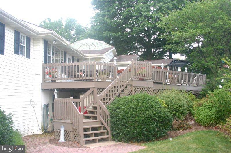 2166 Cider Press Road Manheim, PA 17545 - Photo 17 of 30