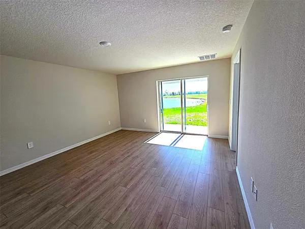 $2,350 | 10012 Caddo Drive, Parrish, FL 34219