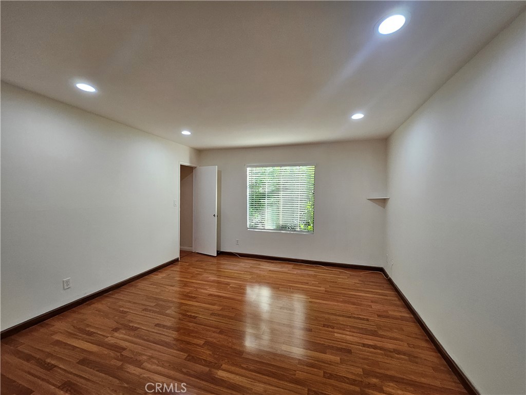 65 Allen Avenue, Unit 220 Pasadena, CA 91106 - Photo 12 of 23