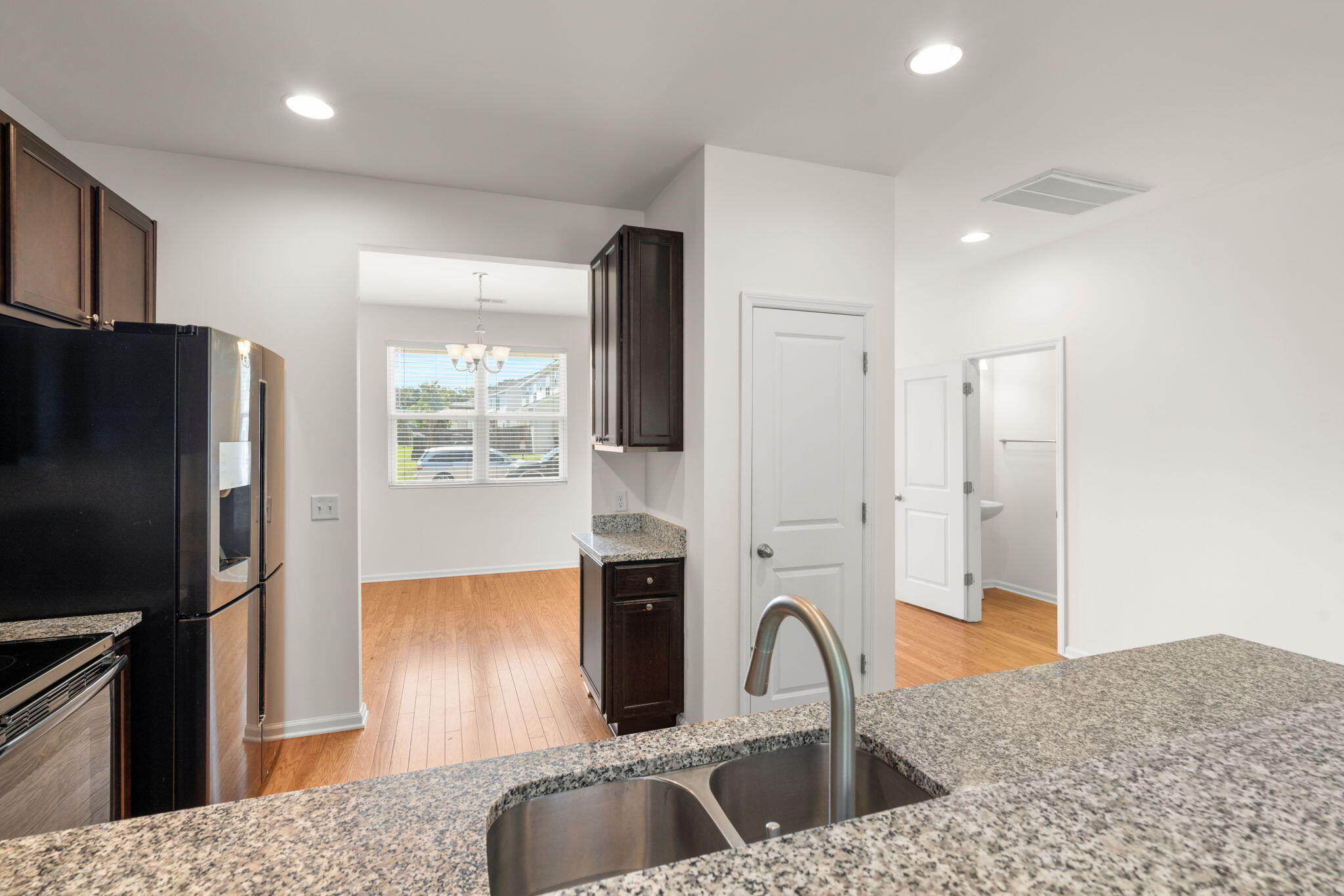 9079 Parlor Drive Ladson, SC 29456 - Photo 11 of 28 14