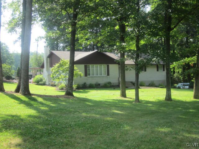 543 Molasses Road Bangor, PA 18013 - Photo 1 of 20 Front