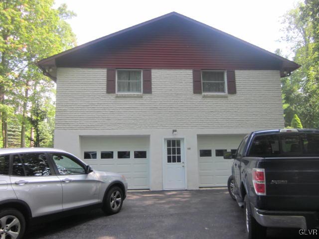 543 Molasses Road Bangor, PA 18013 - Photo 18 of 20 Garage side of home