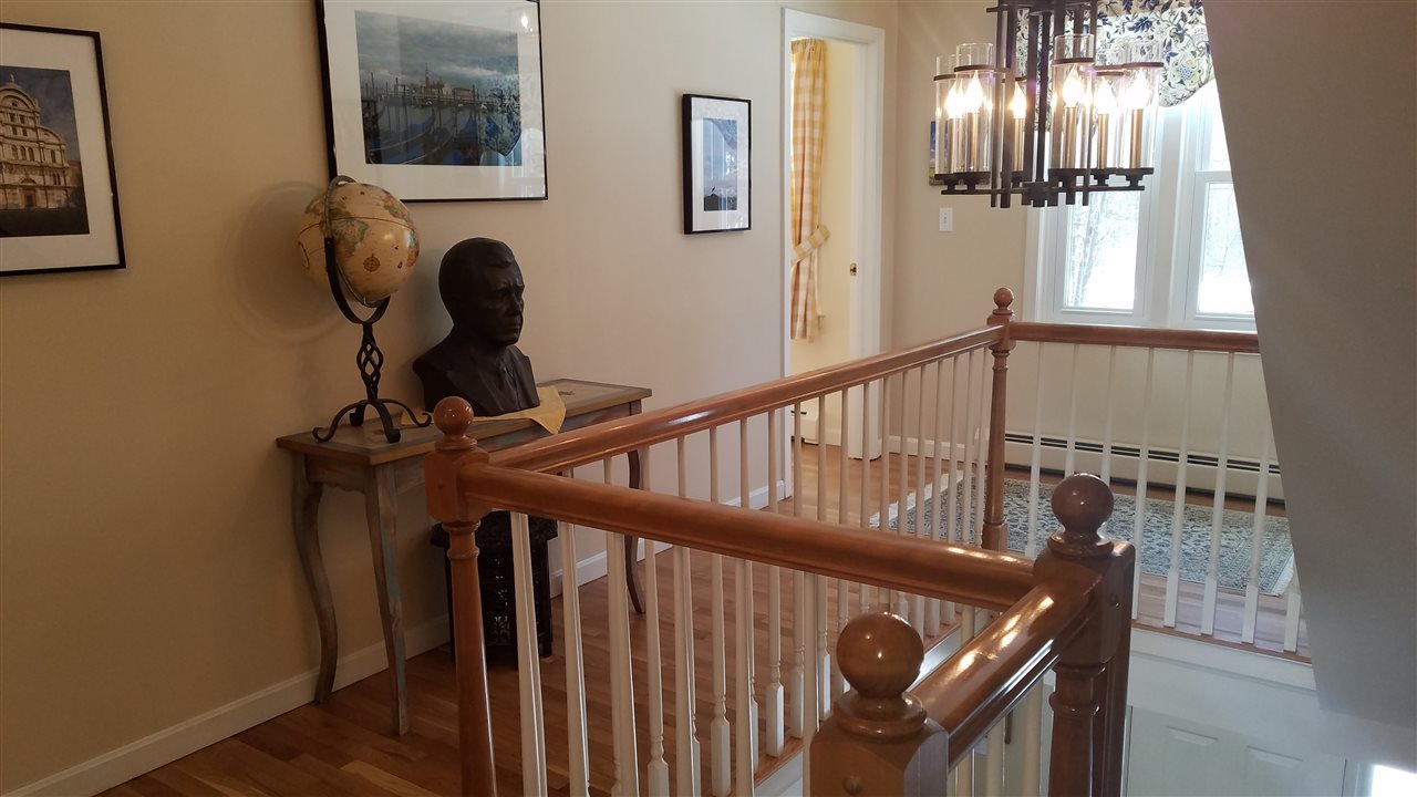 121 Lang Road Rye, NH 03870 - Photo 13 of 28
