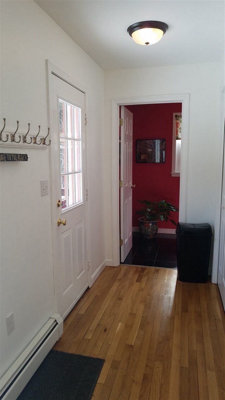 121 Lang Road Rye, NH 03870 - Photo 10 of 28