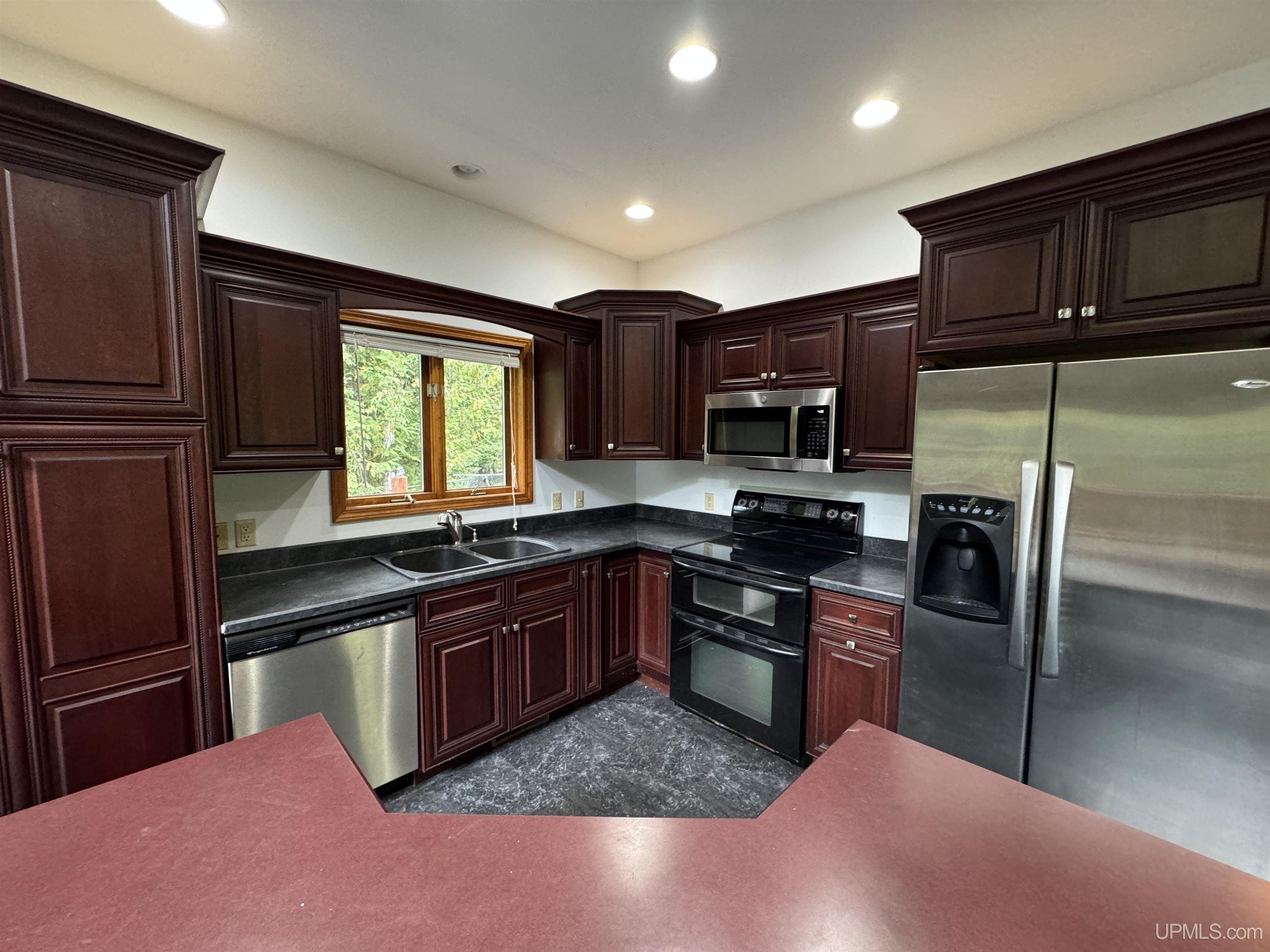 5275 23 1/2 Road Gladstone, MI 49837 - Photo 30 of 68