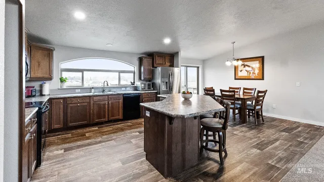 $549,000 | 10630 Highway 95, Payette, ID 83661