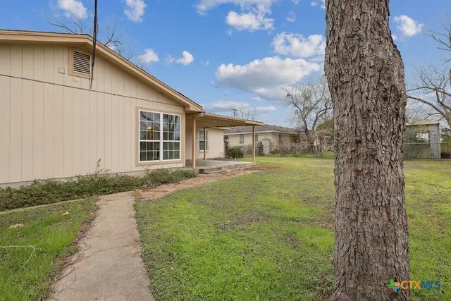 $297,000 | 103 Poenitsch Street, Cuero, TX 77954