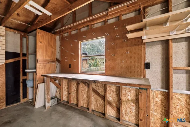 $297,000 | 103 Poenitsch Street, Cuero, TX 77954