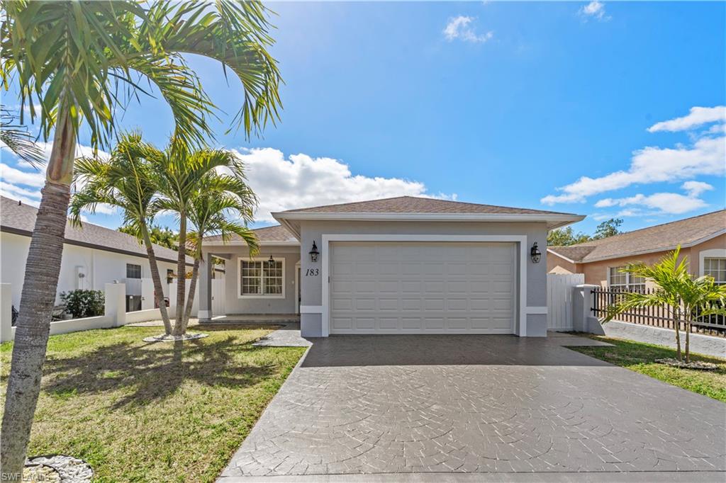 183 7th Street Naples, FL 34113 - Photo 4 of 50 Gallery Image 4