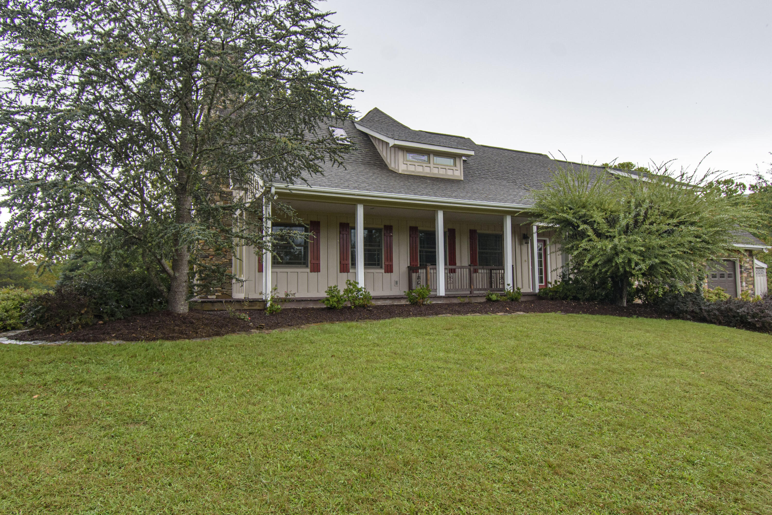 7083 Foxfire Road Catawba, VA 24070 - Photo 115 of 131 Foxfire_21