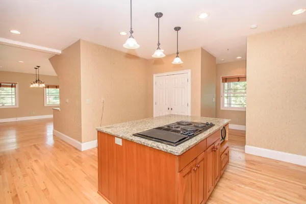 $1,275,000 | 7083 Foxfire Road, Catawba, VA 24070