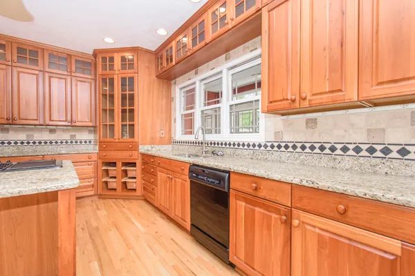 $1,275,000 | 7083 Foxfire Road, Catawba, VA 24070