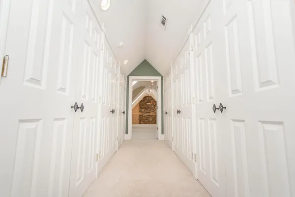 $1,275,000 | 7083 Foxfire Road, Catawba, VA 24070