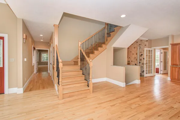 $1,275,000 | 7083 Foxfire Road, Catawba, VA 24070