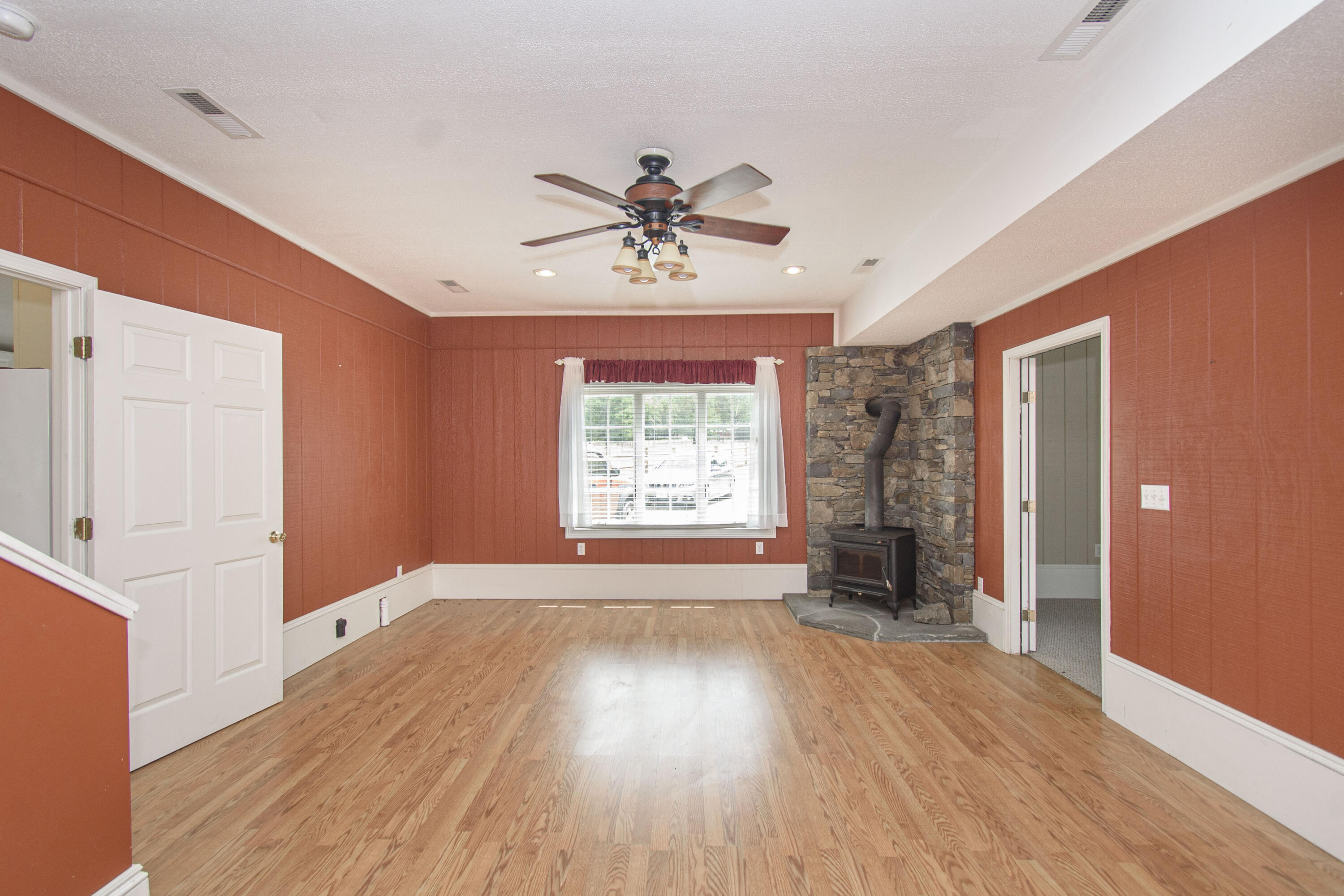 7083 Foxfire Road Catawba, VA 24070 - Photo 62 of 131 Cottage_5