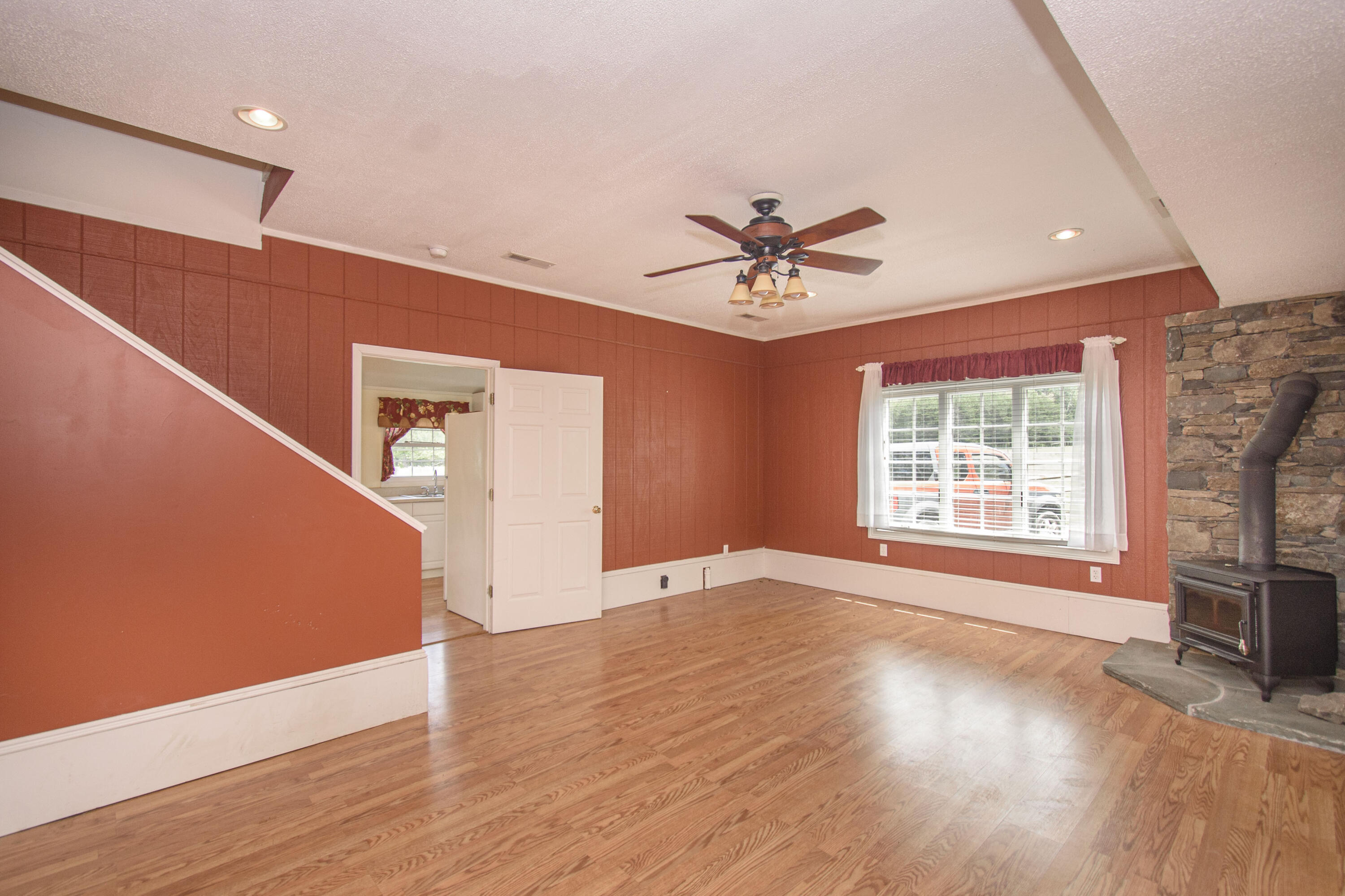 7083 Foxfire Road Catawba, VA 24070 - Photo 63 of 131 Cottage_6