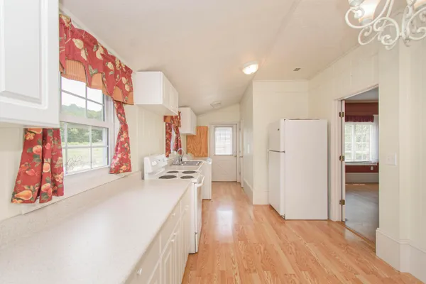 $1,275,000 | 7083 Foxfire Road, Catawba, VA 24070