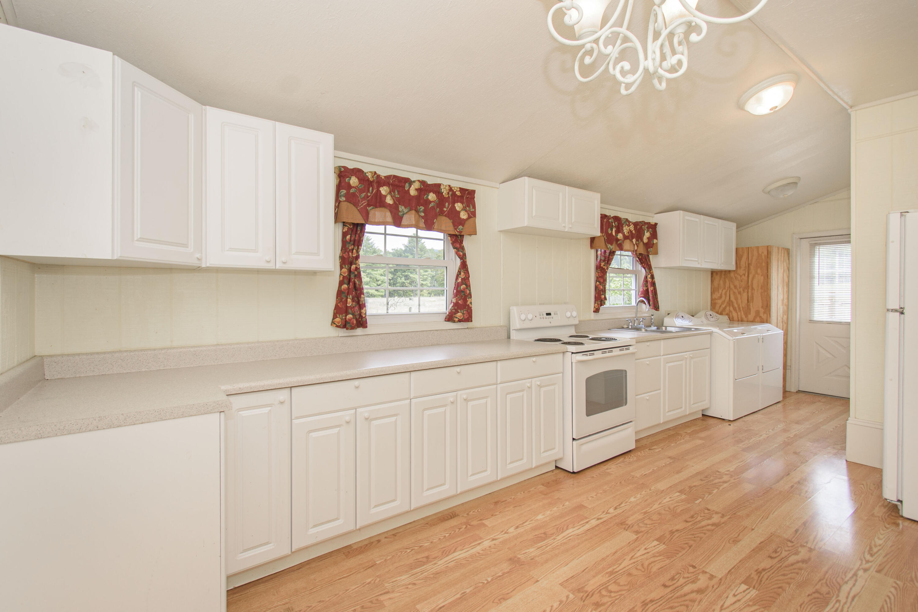 7083 Foxfire Road Catawba, VA 24070 - Photo 69 of 131 Cottage_12