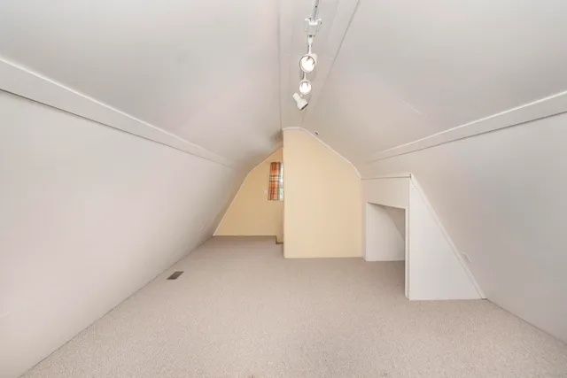 $1,275,000 | 7083 Foxfire Road, Catawba, VA 24070