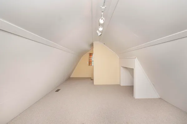 $1,275,000 | 7083 Foxfire Road, Catawba, VA 24070