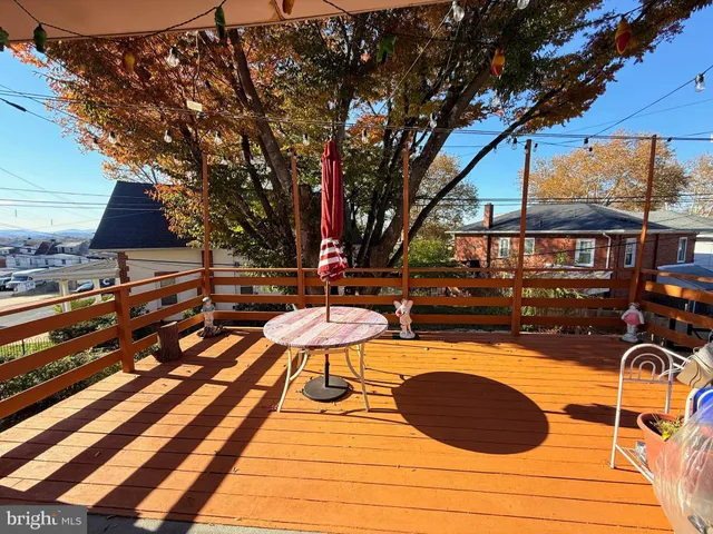 a view of outdoor space with seating space