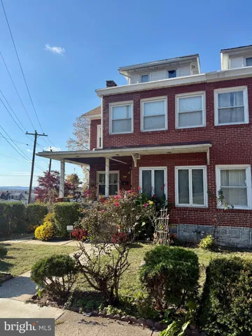 $284,900 | 1200 Hampden Boulevard, Reading, PA 19604