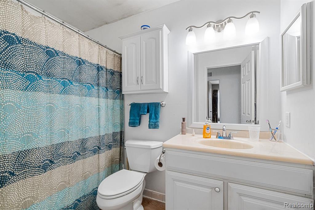 28297 Raleigh Crescent Drive Chesterfield, MI 48051 - Photo 14 of 19
