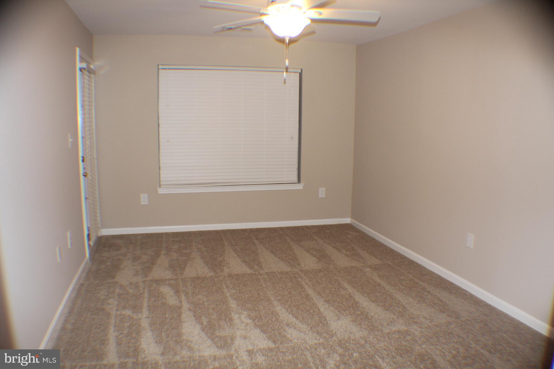 410 Ridgepoint Place, Unit 12 Gaithersburg, MD 20878 - Photo 11 of 24 Bedroom (Master)