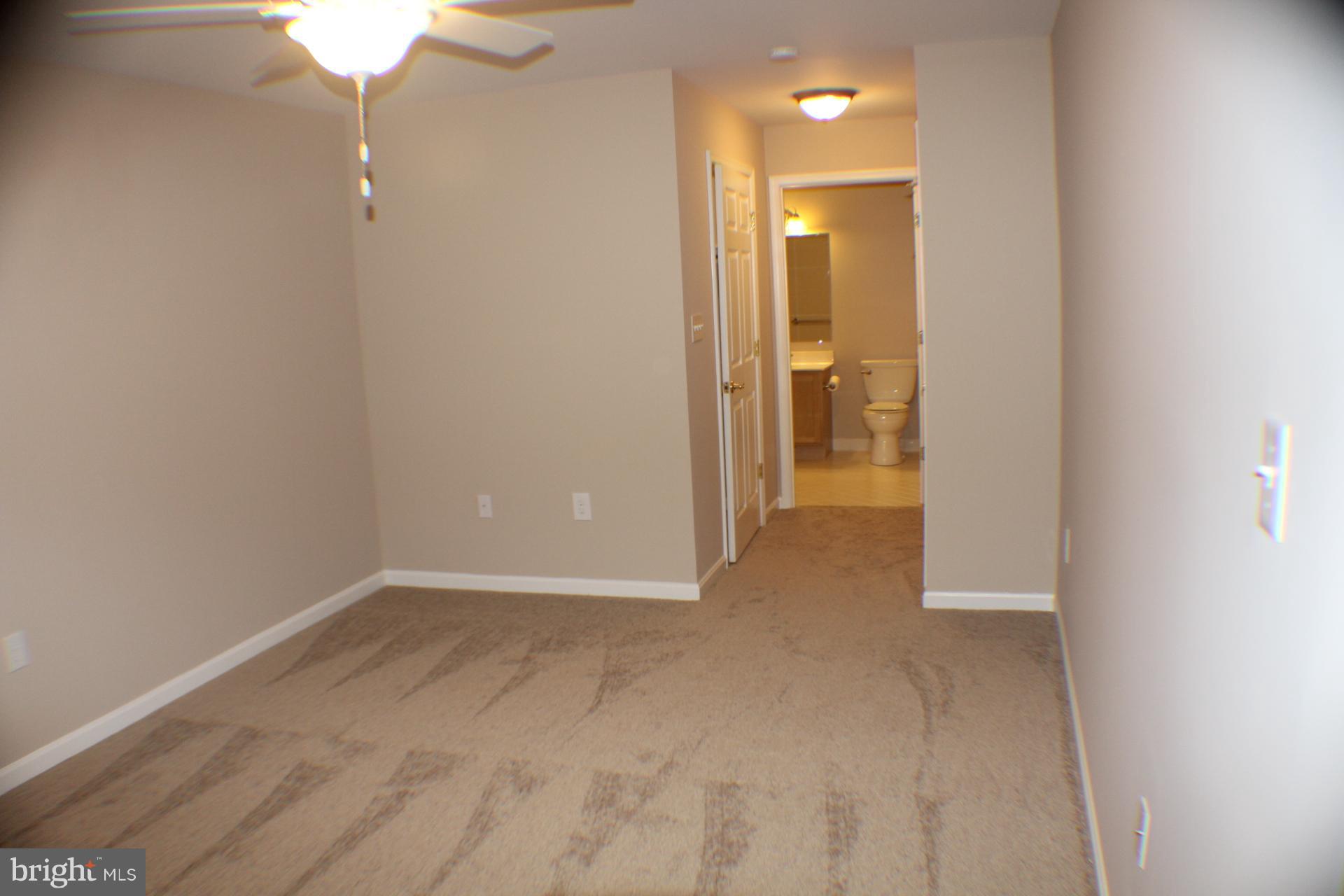 410 Ridgepoint Place, Unit 12 Gaithersburg, MD 20878 - Photo 12 of 24 Bedroom (Master)