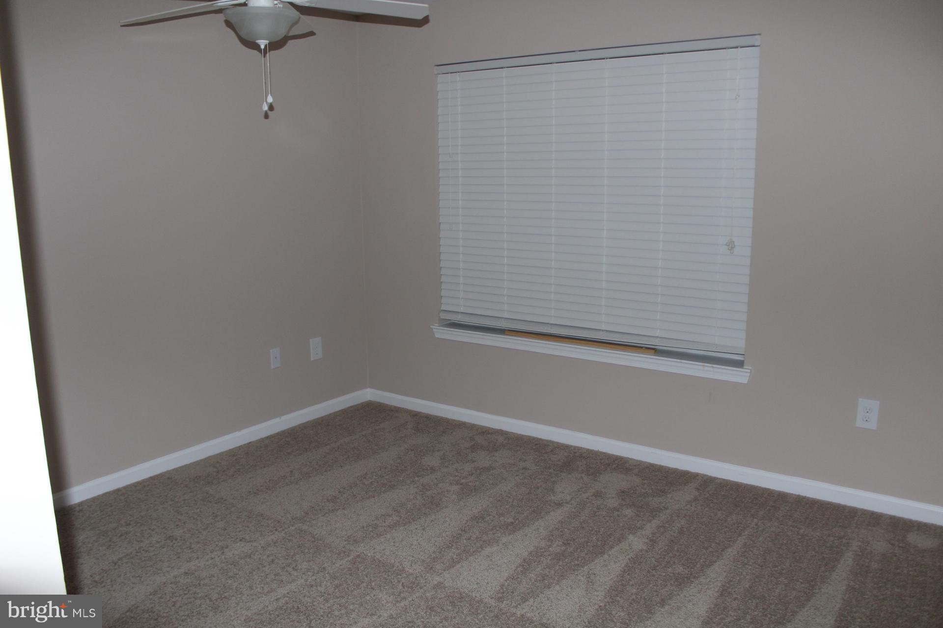 410 Ridgepoint Place, Unit 12 Gaithersburg, MD 20878 - Photo 19 of 24 Bedroom
