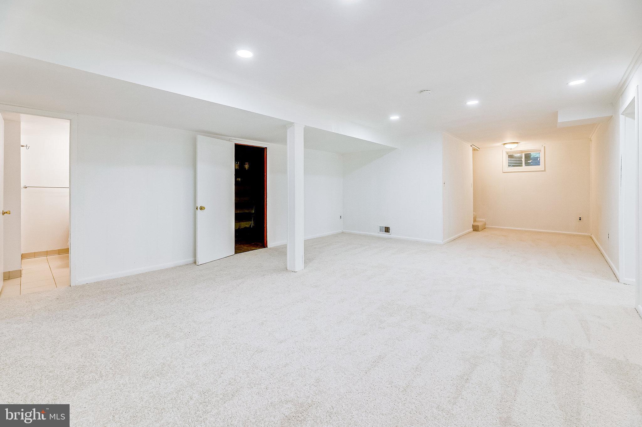 7508 Hamlet Street Springfield, VA 22151 - Photo 32 of 53