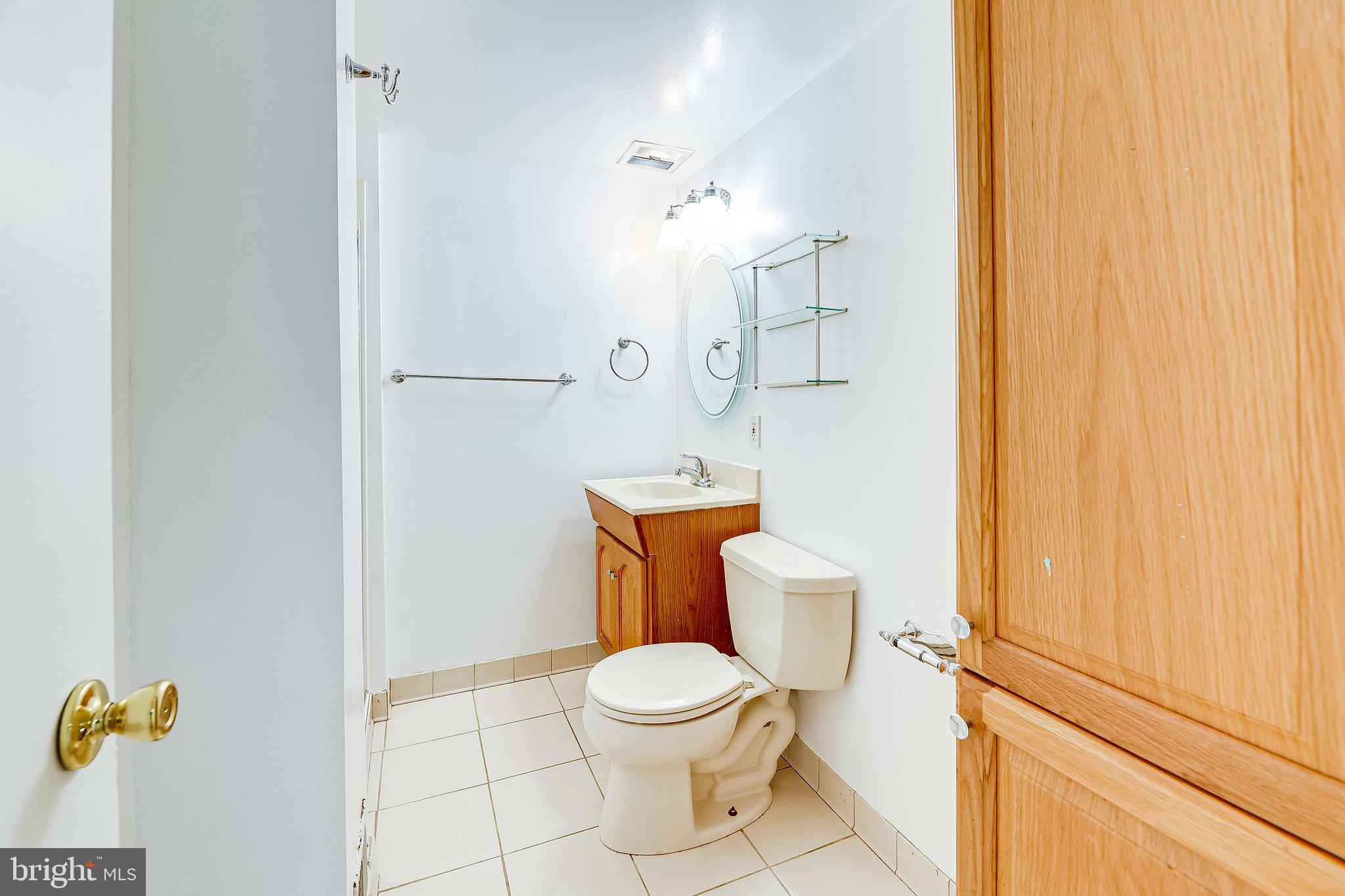 7508 Hamlet Street Springfield, VA 22151 - Photo 38 of 53