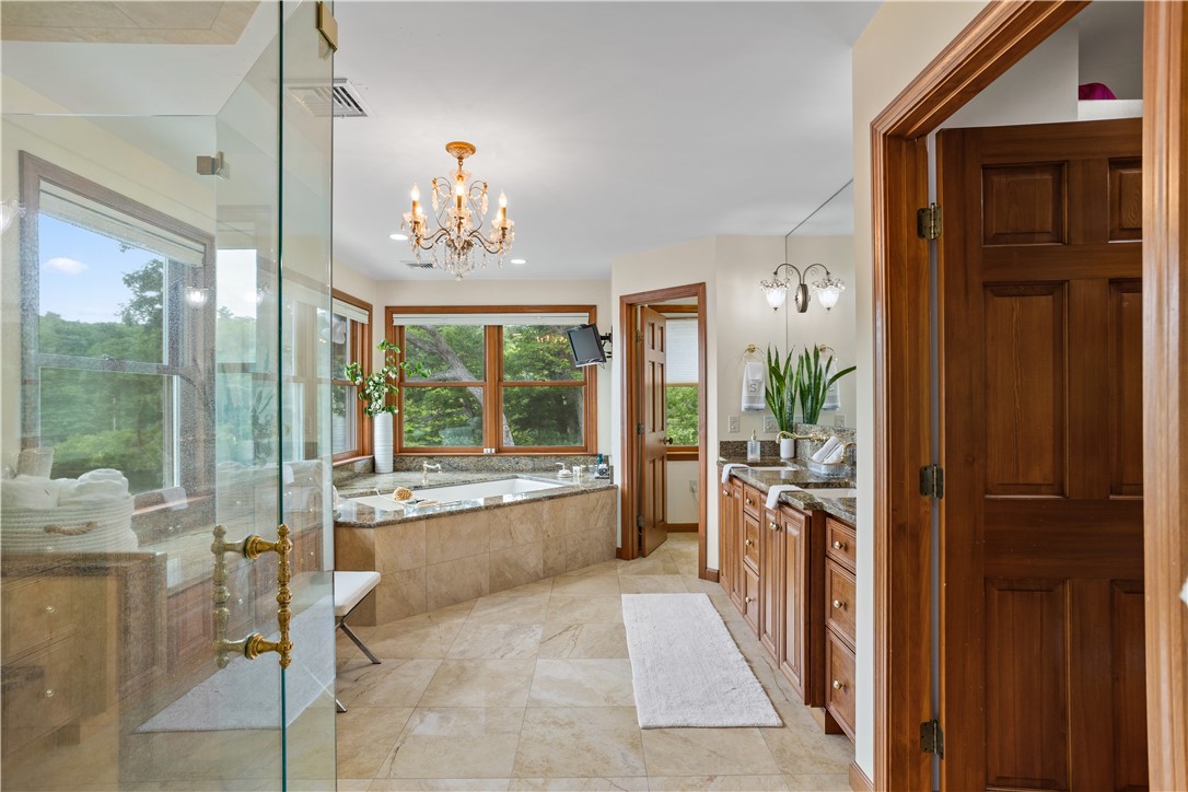 2465 Harkney Hill Road Coventry, RI 02816 - Photo 20 of 49